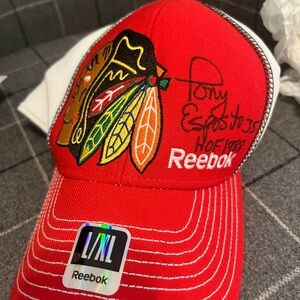 Blackhawk Collectors!! Tony Esposito signed cap. New. Excellent condition.